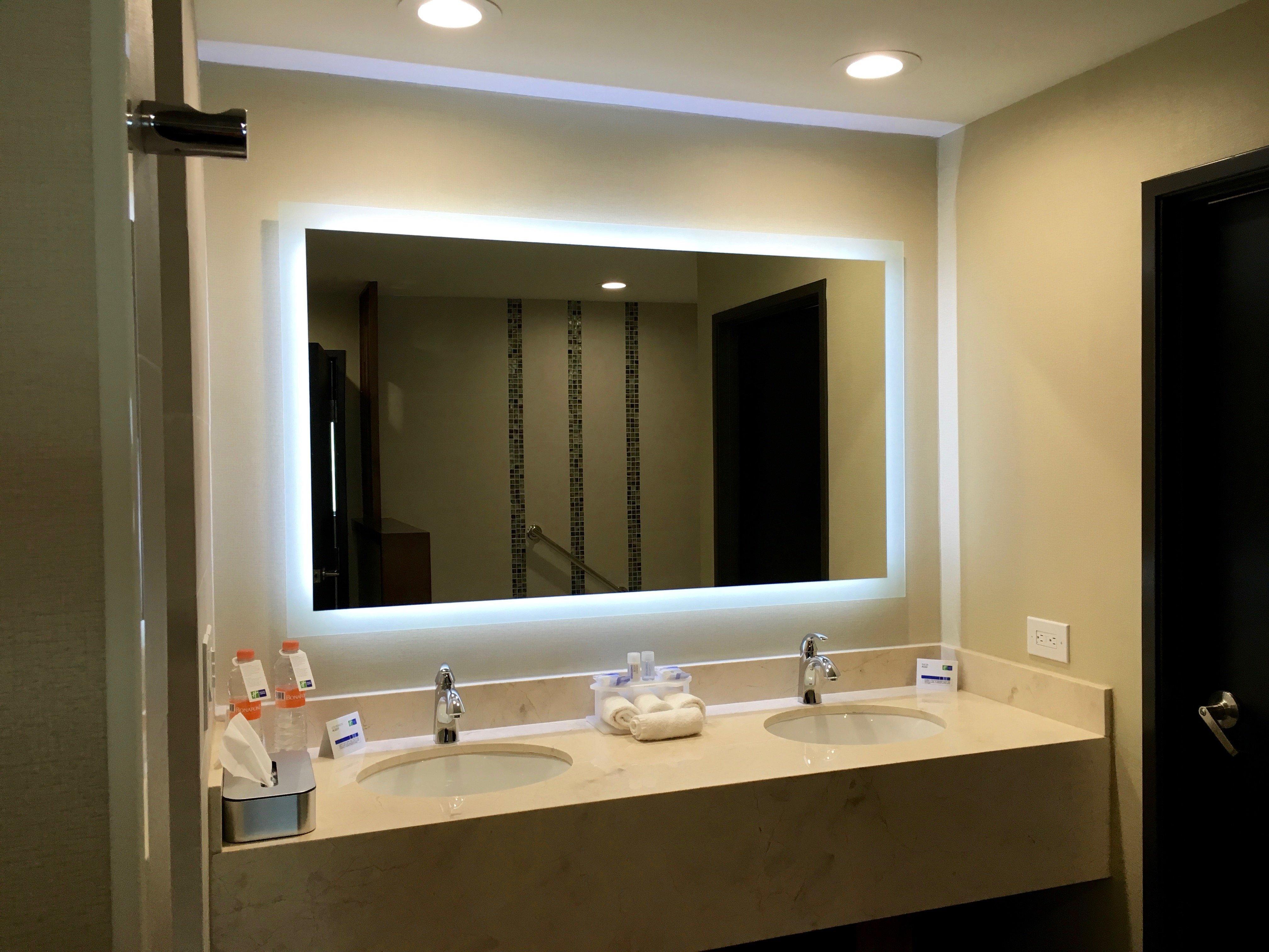 Holiday Inn Express & Suites Mexicali By Ihg Bagian luar foto