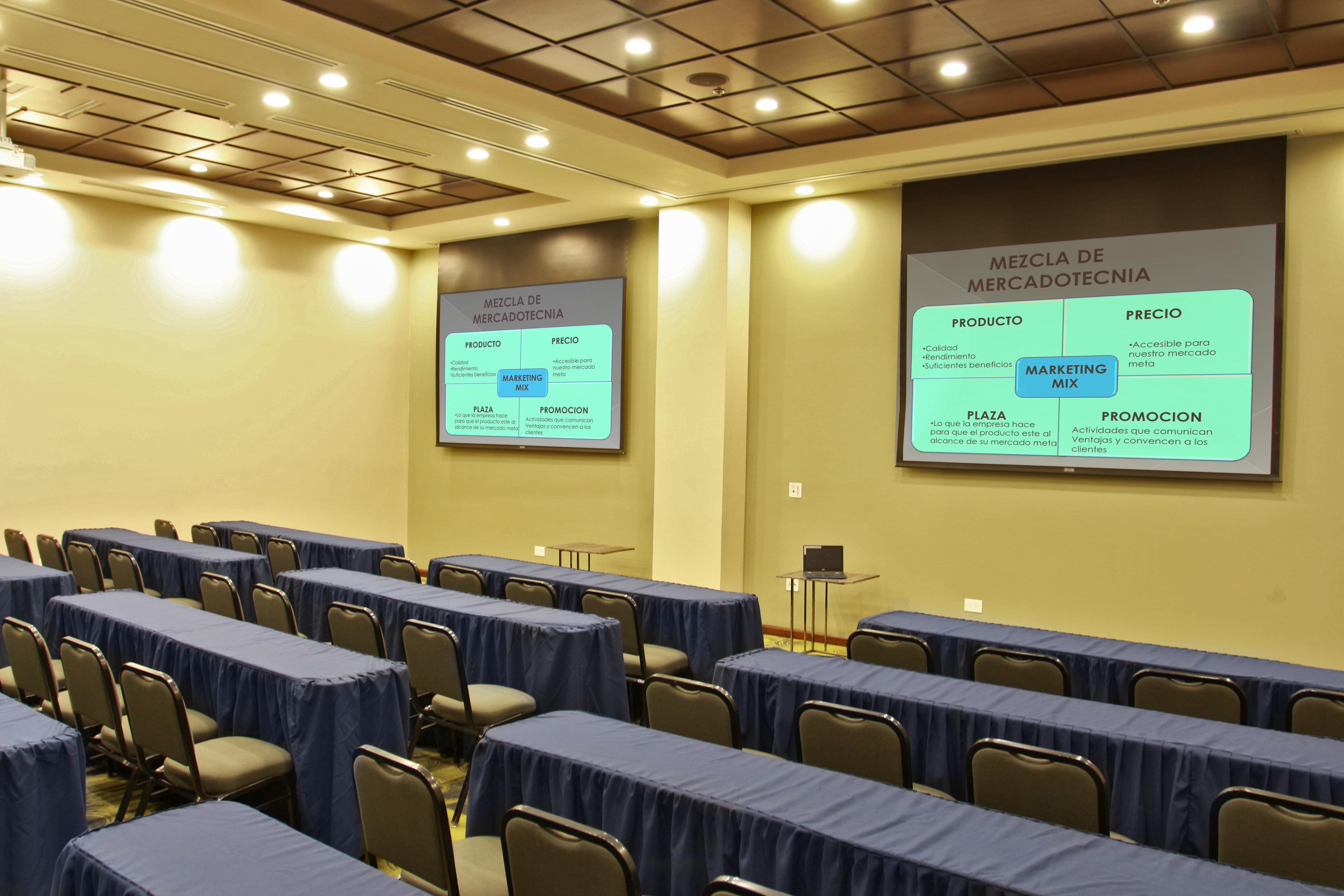 Holiday Inn Express & Suites Mexicali By Ihg Bagian luar foto